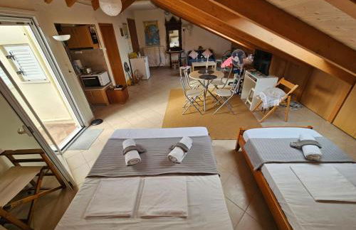 AB Preveza Apartments-15 Meters Over the Sea Attic & Alexander's the Great Executive Suite - Photo 42