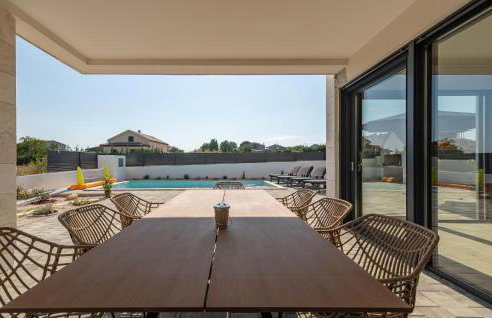 4 Bedroom Cozy Home In Poljica Brig - Foto 24