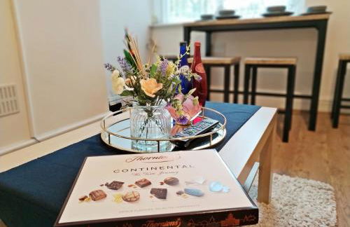 Central Manchester Modern 4 Bed House - free parking - Foto 12