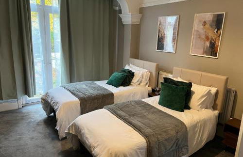 Spacious 7-Bedroom Victorian House - Foto 29