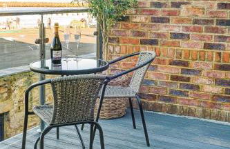 Estuary Point - unique sea views - Photo 10