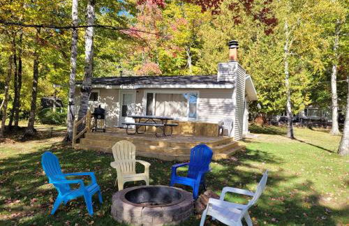 Birch Shores Resort - The Hemlock Cottage - Foto 1