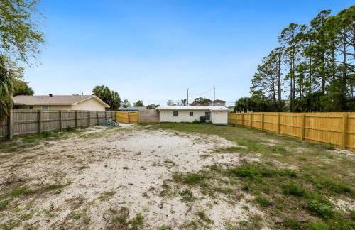 Sea Breeze House- 3 bd 2 ba 5 min walk to beach - Foto 26