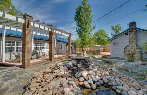 Cozy Mountain Home Cottage Walk to Marina! - Foto 21