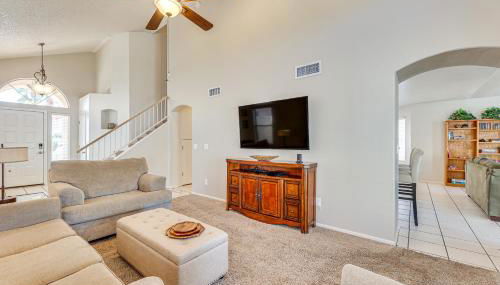 Swim with a View! Scenic Desert Retreat in Glendale - Foto 5