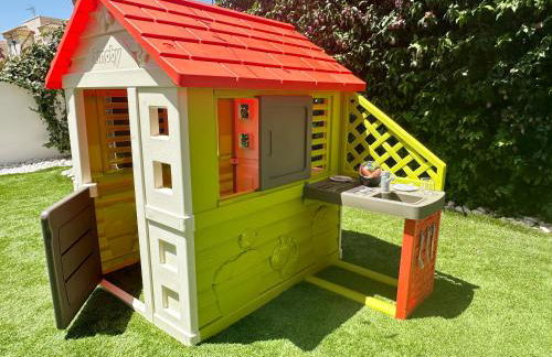 Luxury villa with large swimming pool and outdoor area - Foto 29