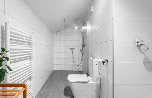 Modern House "Brick Lane" with Terrace and Wintergarden - LOFTIGO - Photo 68