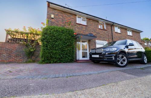 The Secret Garden - West Sussex - 3BR House with Drive - Foto 2