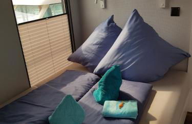 exclusives Hausboot "Tante Trost" - Foto 5