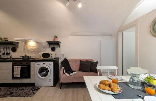 VACANZE VICINO ALLE PISTE - Vicino a Parcheggio e Centro Benessere - Parco Naturale Adamello Brenta - WI-FI & Netflix - Foto 11