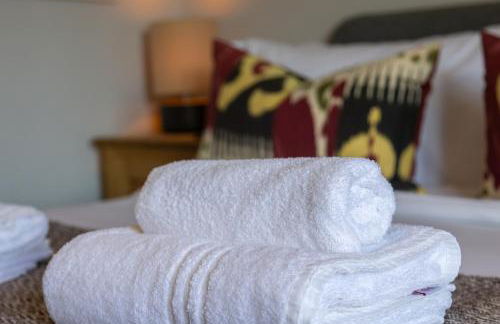 Vibrant 2 Bed, 2 Bath Home, Just Minutes to Town! - Foto 26