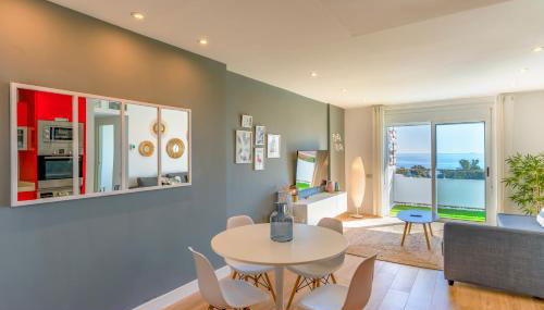 Apartamento Pura Vida! Vistas al mar, playa a 5 min. Terraza, WiFi y A/A. - Foto 2