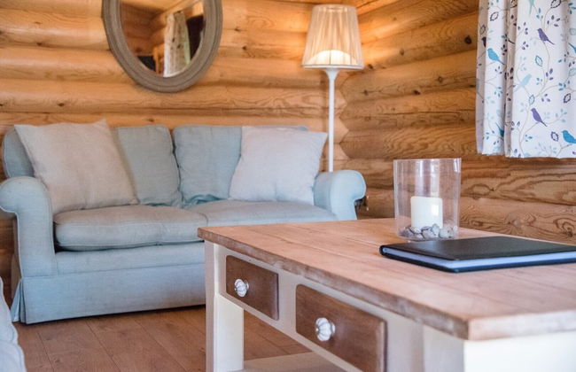 Willow Lodge With Hot Tub, Kingfishers - Foto 7