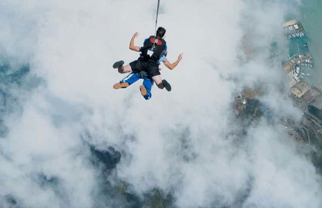 Skydive Over Airlie Beach - Photo 1