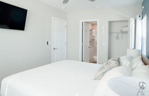 Cozy Coastal Cottage Whole House Sleeps 10 - Foto 61