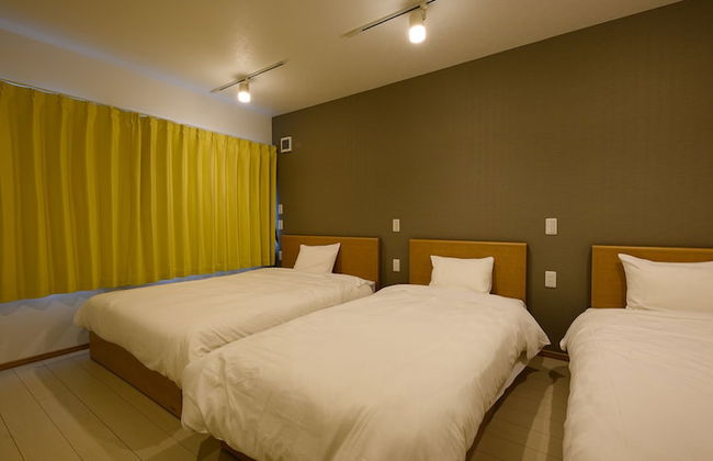 Sakura 93 - Photo 13