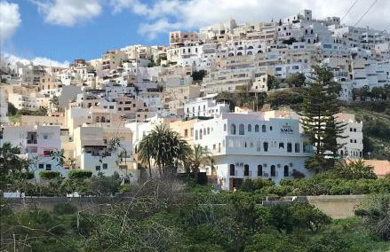 1st floor Penthouse sea and mountain view 5 min stroll to beach - Foto 34