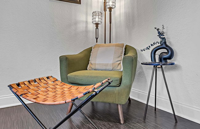 The Mod Poppy Large Home 10 Minutes From it all - Foto 45