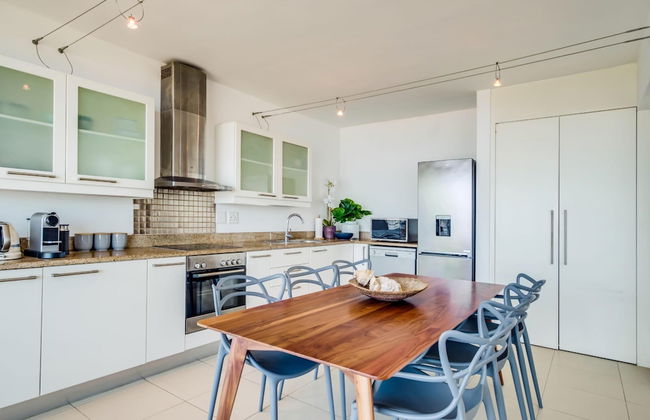 Uninterrupted Ocean Views in Mouille Point Atlantic Vistas - Photo 22