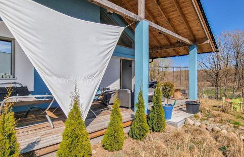 Stunning Home In Mikorowo With Wifi - Photo 2