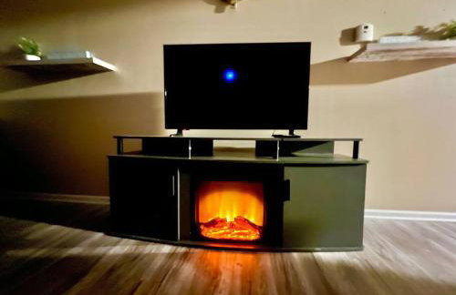 Cottage near Cedar Point and downtown Sandusky - Photo 9