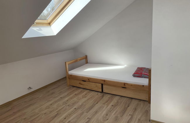 Villasleeps23-gaden-parking-partiesok-lake - Photo 2