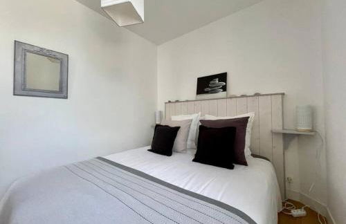 Logis Saint-Martin by Melrose - Photo 3