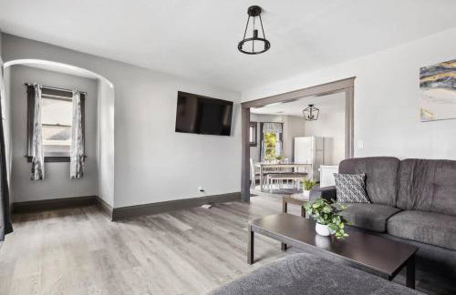 3BR Vacation Spot-Minutes to Niagara Falls USA - Foto 13