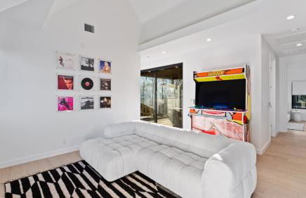 New 6 BR, 4.5B, Pool, Hot Tub, Cold Plunges, Outdoor Sauna, Bar, 9 TVs - Foto 62