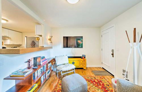 House with Deck on Whidbey Island, 1 Mi from Shore! - Foto 4