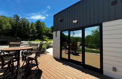 Couples Mirror Cabin- Reflections at Valley Bear Farms Resort - Foto 39
