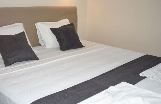 Dasis Hotel & Suites - Photo 3