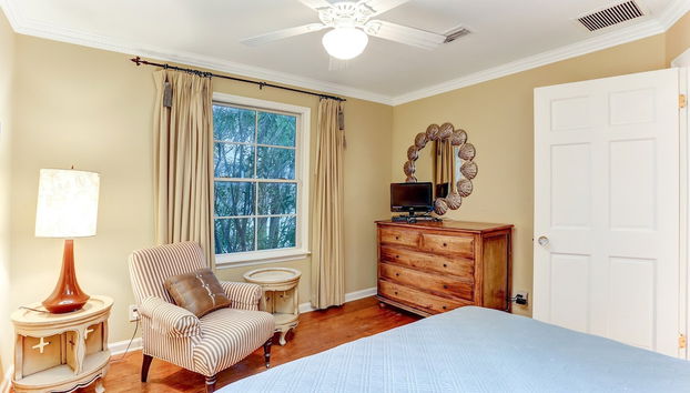 Ocean Ave Spacious Seaside Cottage by RedAwning - Foto 3, Habitación