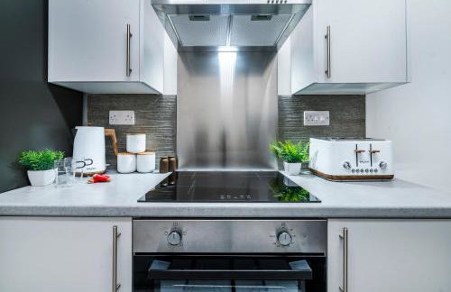 Contractor Friendly - Sleeps 7 - Fast WiFi - Near A50 - Foto 16