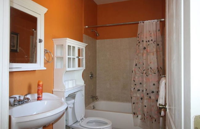 Relax and Comfortable 2 Bedroom Townhome - Foto 12