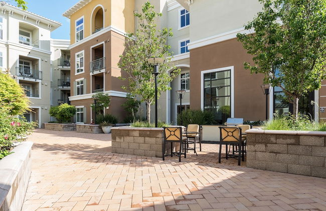 Global Luxury Suites Baypointe Station - Foto 49