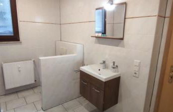 Gemütliche Wohnung mit Küche und Netflix - Photo 12