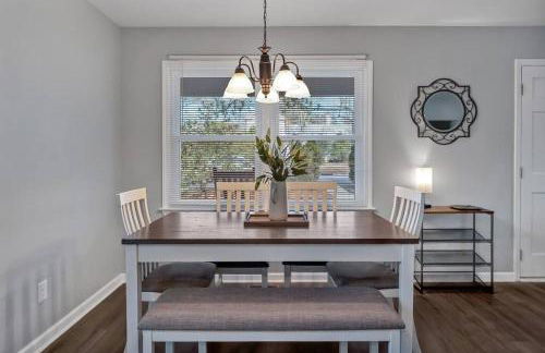 Downtown Gem, 2 Kings, 1 Queen, Newly Renovated - Foto 15