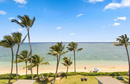 Beachfront Studio w Amazing Views - Photo 6