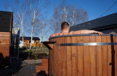 Drewniany Zakątek z sauną i jacuzzi - Foto 5