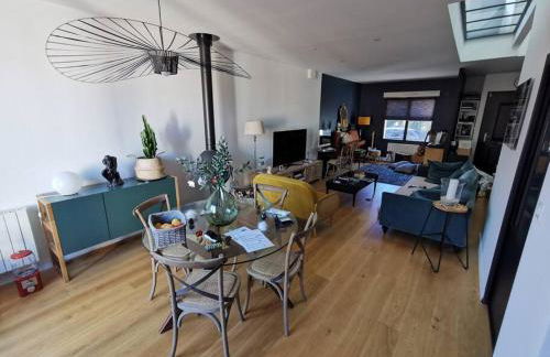 Standing, calm & confort. - Foto 14