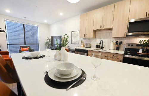 LUX Studio King Bed Free Parking Gym New - Foto 29