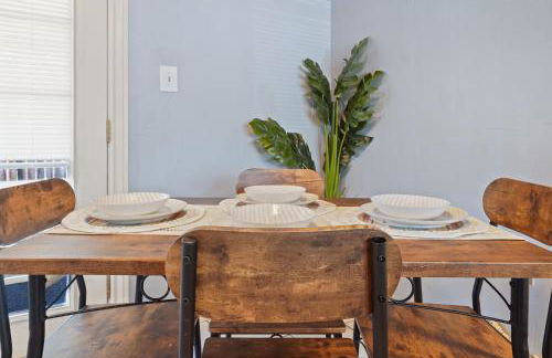 Vibrant and spacious 3 level home by park - Foto 7