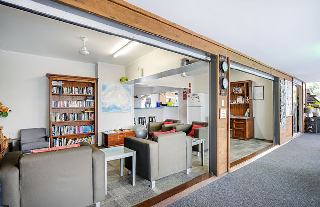 Bush Village Holiday Cabins - Photo 79