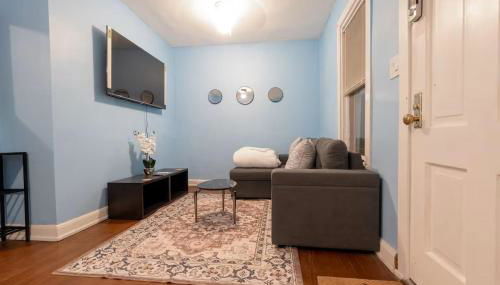 Cozy 1-Bedroom House in Tranquil Skokie With Free Parking - Foto 3