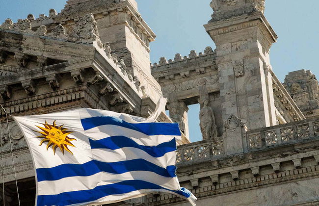 Transporte a Montevideo: Ferry + Autobús - Foto 1