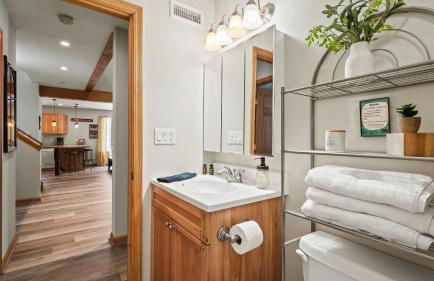 Mountain Hideout by Avantstay Game Room + Deck - Foto 64