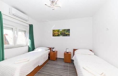 Beautiful Home In Ugljane With Wifi - Foto 30