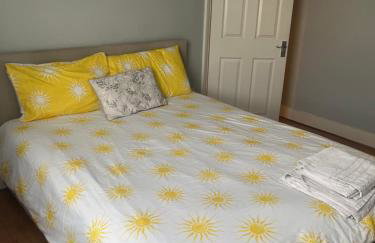 First floor 1 bed apartment with lounge and kitchen - Photo 6