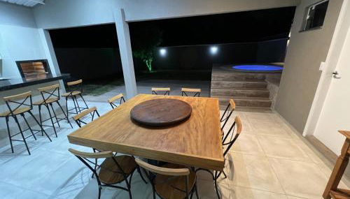 Casa Flora - Jacuzzi exclusiva e conforto absoluto a 10 quadras da praça central - Foto 5